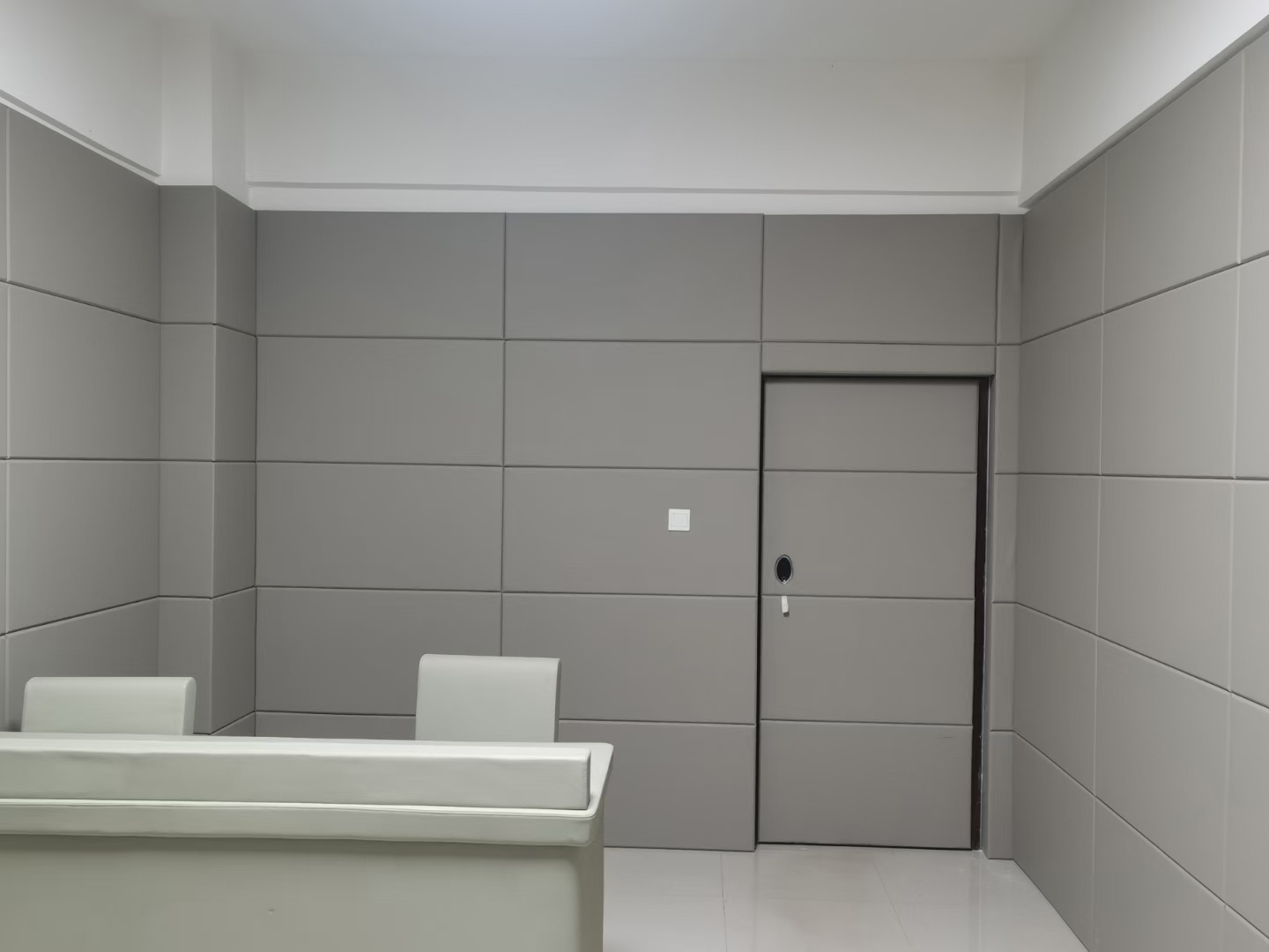 墻面環(huán)保納米棉軟包廠家 直供紀委審訊室防撞