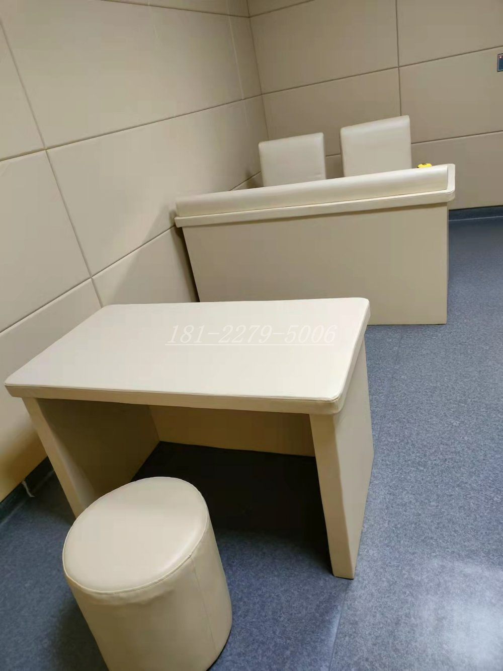 ?紀檢委談話室防撞軟包選用環保棉作為基材